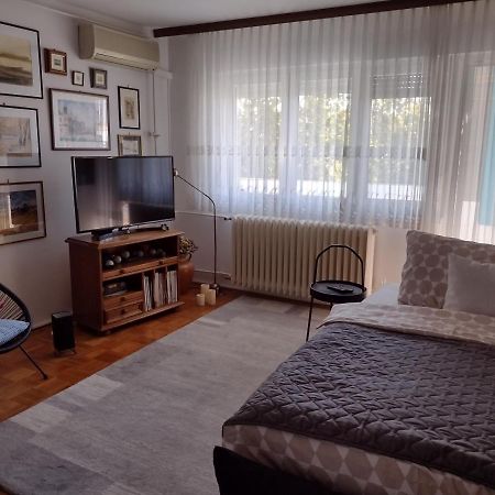 Apartman Zita Осиек Екстериор снимка