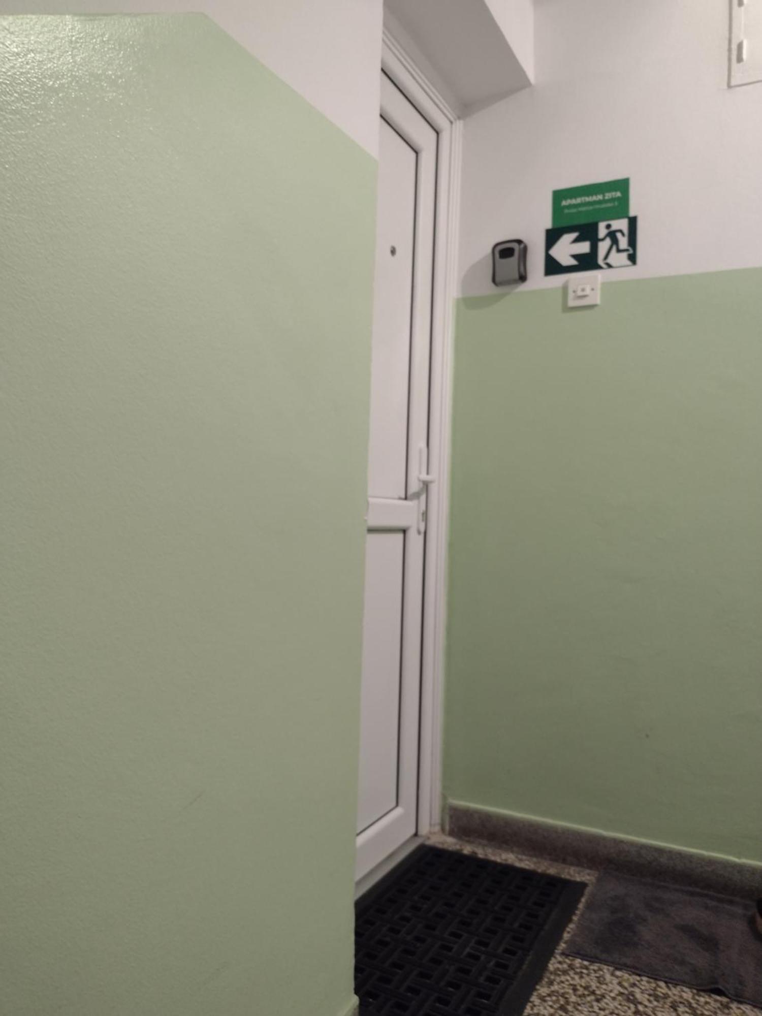 Apartman Zita Осиек Екстериор снимка